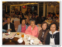 來賓合照留念。