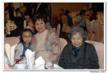 來賓合照留念。