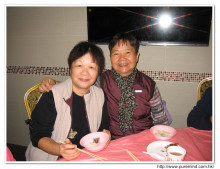 品嚐流浮山海鮮午餐。