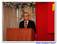 會長致詞，宣佈晚宴正式開始。