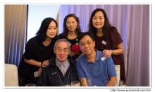 來賓與李一覺會長合照留念。