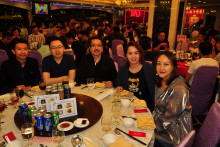 來賓合照留念。