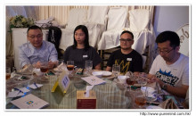 來賓合照留念。