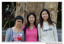 遊覽荃灣如心廣場內木化石公園。