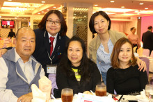 來賓合照留念。