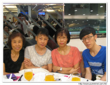 來賓合照留念。