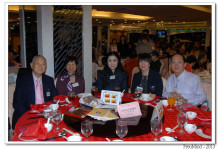 來賓合照留念。