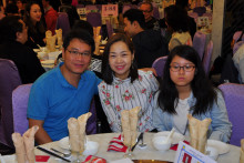 來賓合照留念。