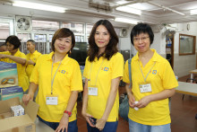 心齋服務人員合照。