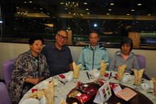 來賓合照留念。