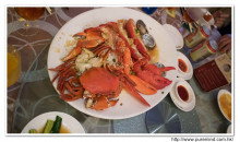 賓客享用晚宴美食情況。