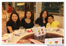 來賓合照留念。