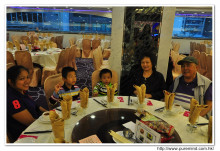 來賓合照留念。