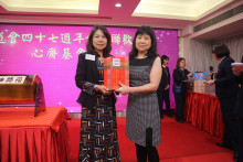 萬眾期待的抽獎環節開始，各幸運兒歡天喜地上台領取獎品