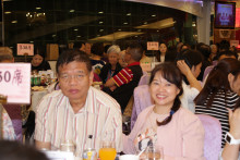 來賓合照留念。